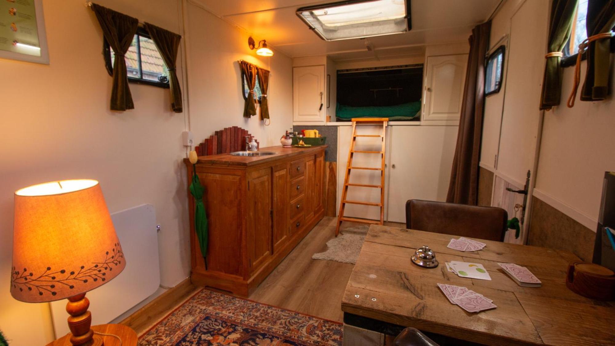 Bed En Bedford Bed and Breakfast Lith Εξωτερικό φωτογραφία
