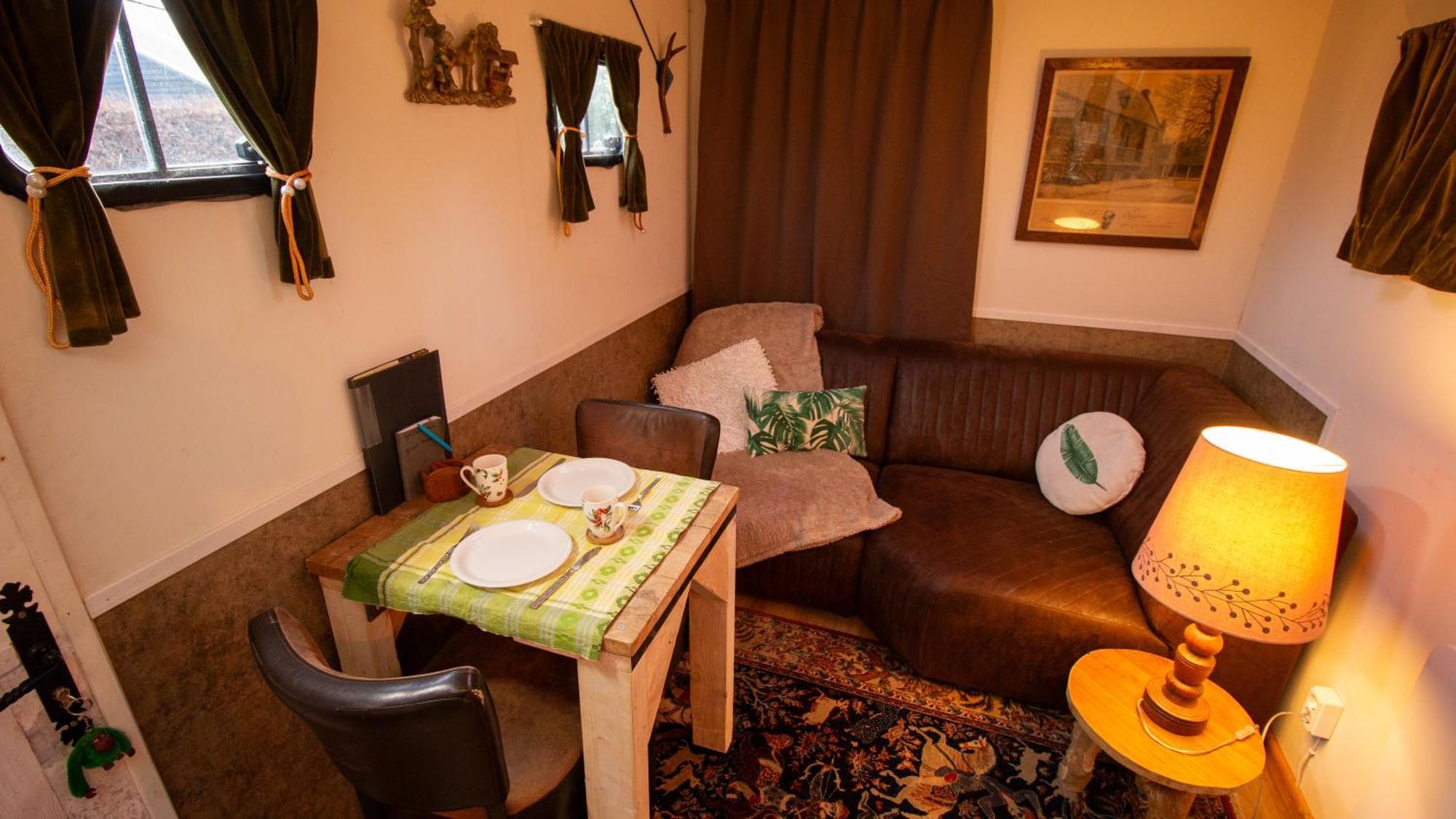 Bed En Bedford Bed and Breakfast Lith Εξωτερικό φωτογραφία